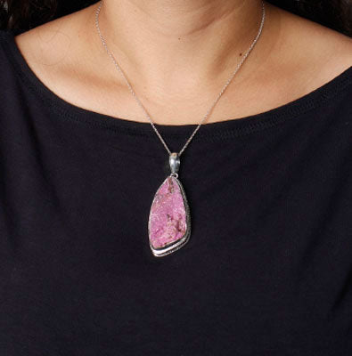 Pingente de Prata com Drusa