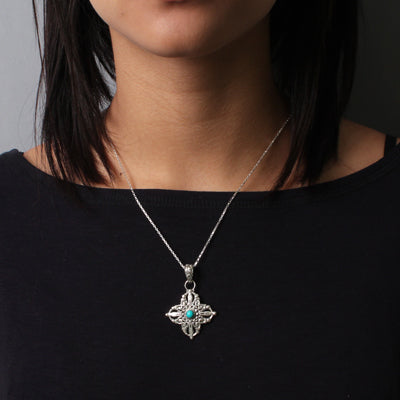 Pingente de Prata com Turquesa.