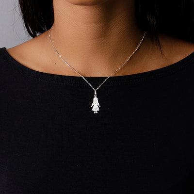 Pingente de Prata Menina.