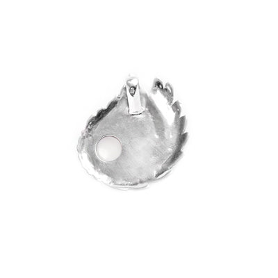 Pingente de Prata com Madrepérola.