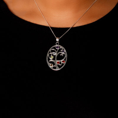 Pingente de Prata com Pedras.