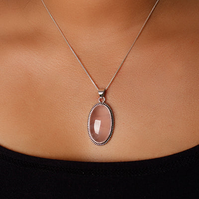Pingente de Prata com Quartzo Rosa