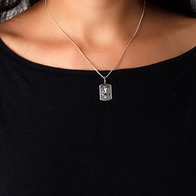 Pingente de Prata Leão