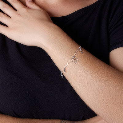 Pulseira de Prata com Pingentes