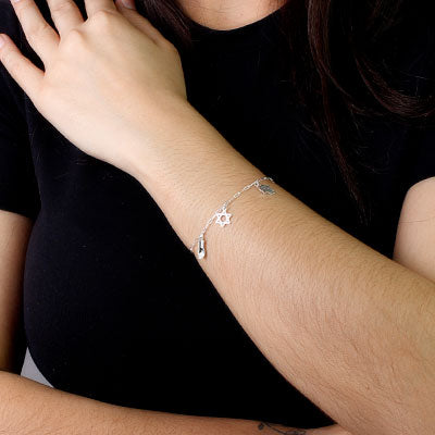 Pulseira de Prata com Pingentes