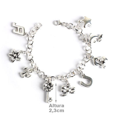 Pulseira de Prata com Pingentes.