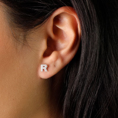 Brinco de Prata Letra