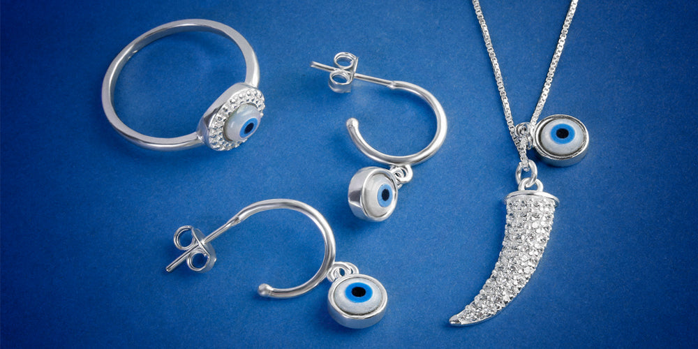Olho grego: significado e história da joia de proteção
