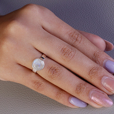 Anel com Pedra da Lua - 60542 - soprata