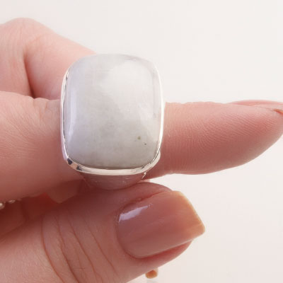 Anel de Prata com Pedra da Lua - 65580