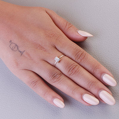 Anel de Prata com Pedra da Lua - 65620