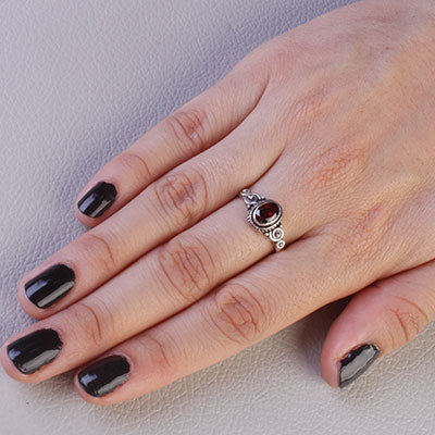 Anel de Prata com Granada - 65643