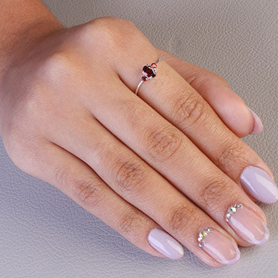 Anel de Prata com Granada - 65670