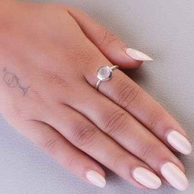 Anel de Prata com Pedra da Lua - 65684