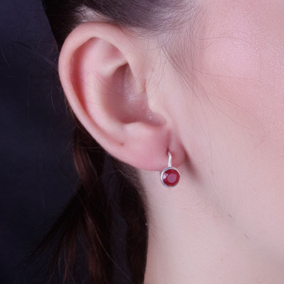 Argola de Prata com Rubi - 66044