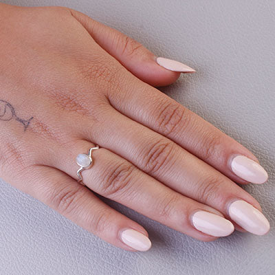 Anel de Prata com Pedra da Lua - 66842