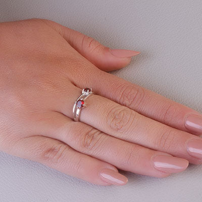 Anel de Prata com Granada - 67935