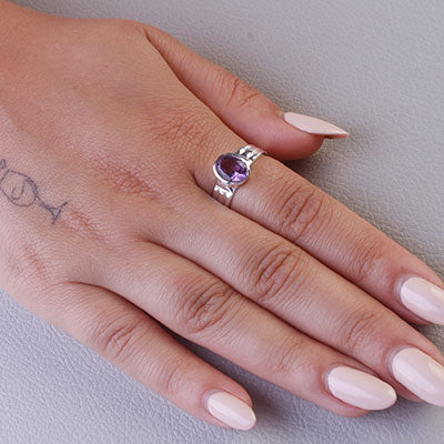 Anel de Prata com Ametista - 67986