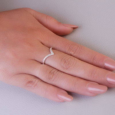 Anel de Prata com Zircônias - 68035