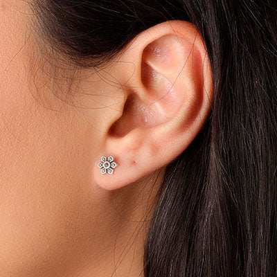 Brinco de Prata Flor com Marcassita