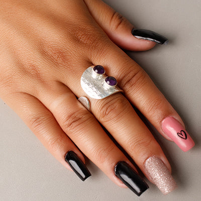 Anel de Prata com Ametista