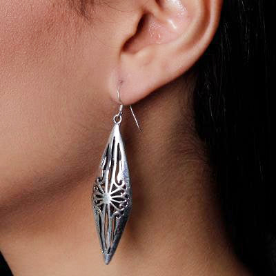 Brinco de Prata Vazado 