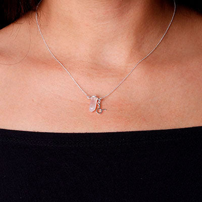 Gargantilha de Prata Signo de Touro com Pedra.
