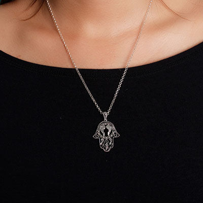 Pingente de Prata Hamsa. 